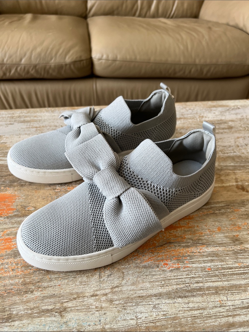 Bandolino Bryce 2 Mesh Sneaker with Bow Size 7 1/2